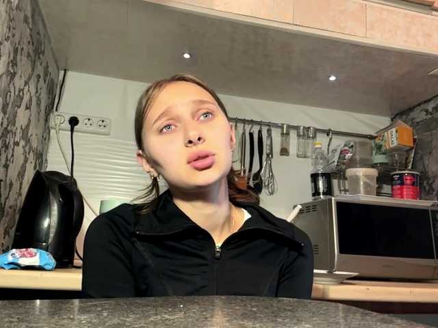 enchanty-shawty live cam on BongaCams