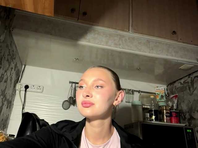 enchanty-shawty live cam on BongaCams