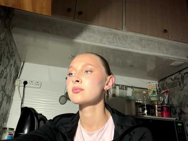 enchanty-shawty live cam on BongaCams