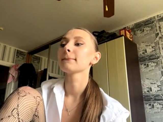  enchanty-shawty chat room