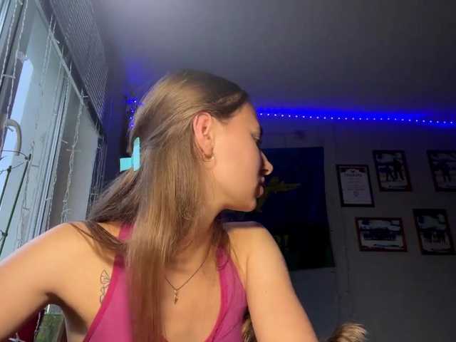 enchanty-shawty live cam on BongaCams