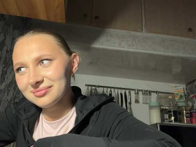 enchanty-shawty live cam on BongaCams