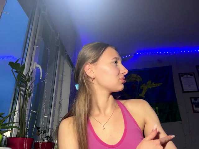 enchanty-shawty live cam on BongaCams