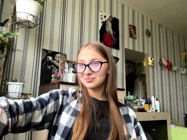  enchanty-shawty chat room