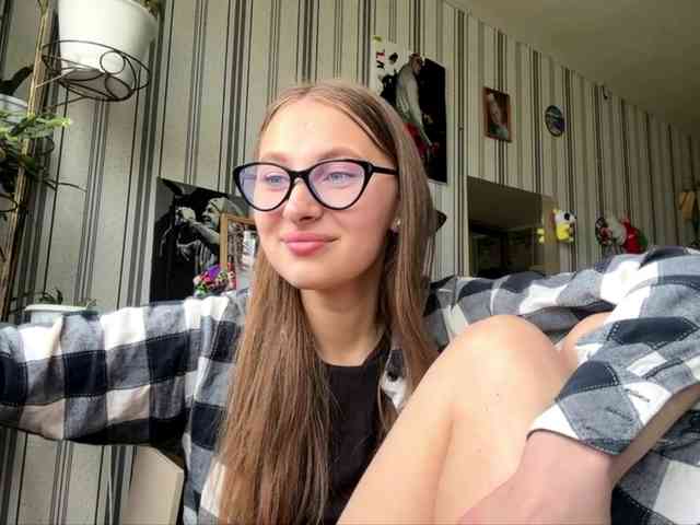 Model: enchanty-shawty