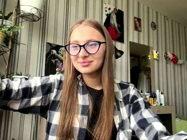 Model: enchanty-shawty