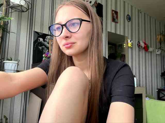 Model: enchanty-shawty