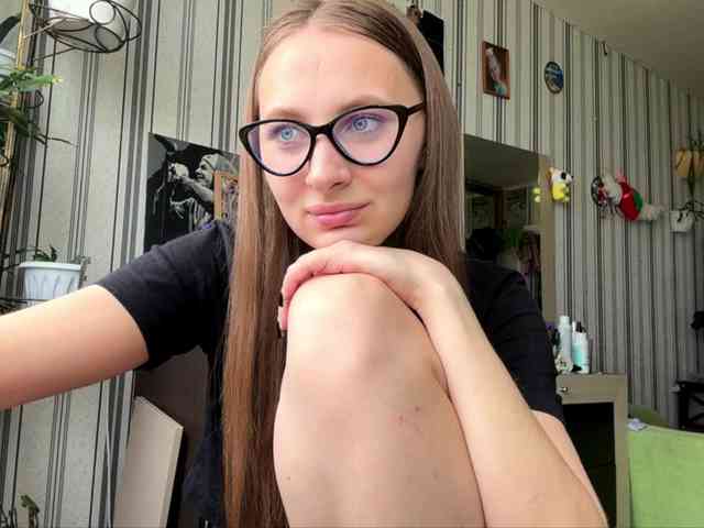 Model: enchanty-shawty