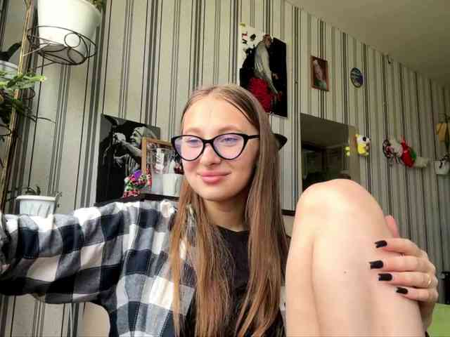 Model: enchanty-shawty