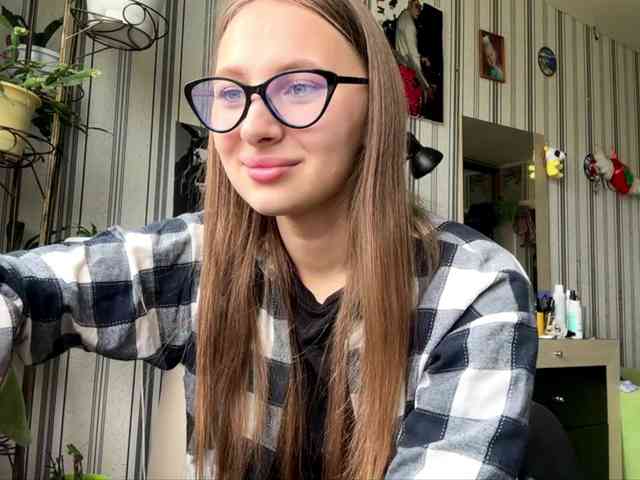 Model: enchanty-shawty