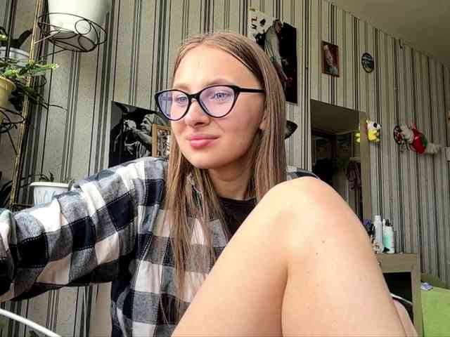 Model: enchanty-shawty