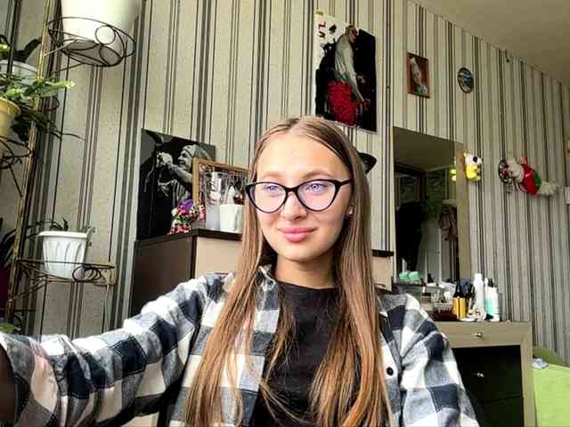 Model: enchanty-shawty