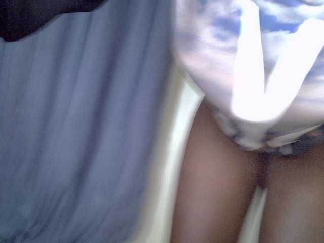 Valentine01 live cam on BongaCams