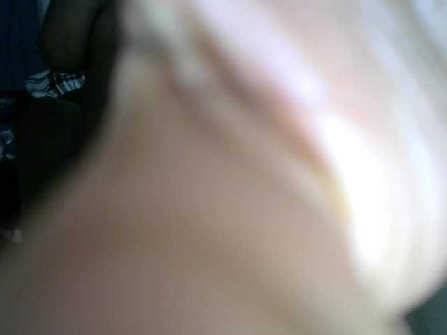 Valentine01 live cam on BongaCams