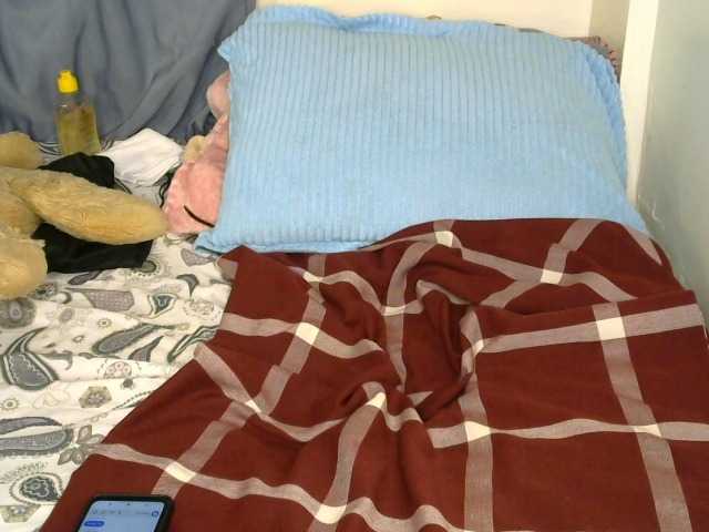 Valentine01 live cam on BongaCams