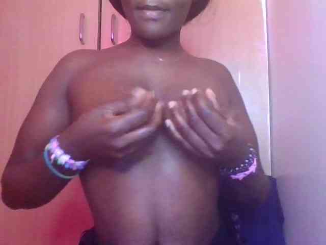 Valentine01 webcam