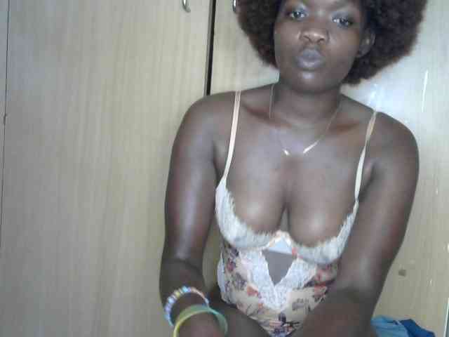 Valentine01 webcam