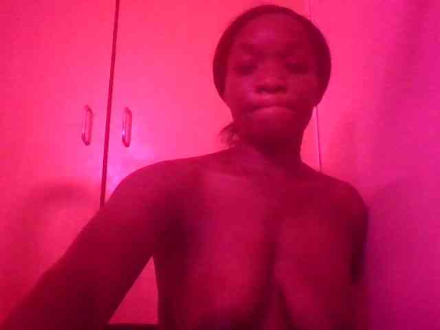 Valentine01 webcam