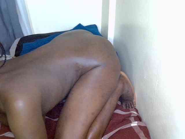 Valentine01 webcam