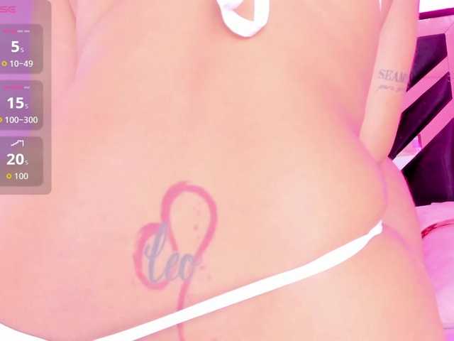 Cherryblossom233 live cam on BongaCams