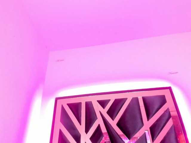 Cherryblossom233 live cam preview