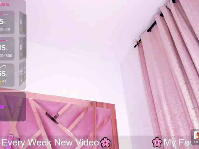 Cherryblossom233 webcam