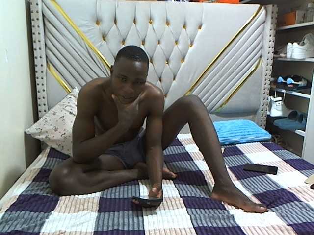 Cutypussy-beastycocky's BongaCams show and profile