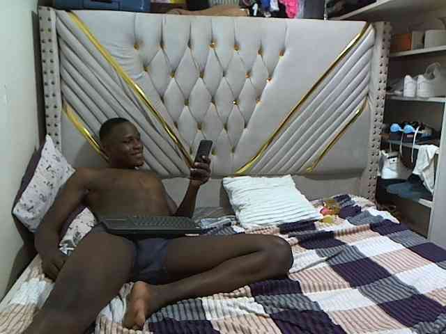 Cutypussy-beastycocky webcam