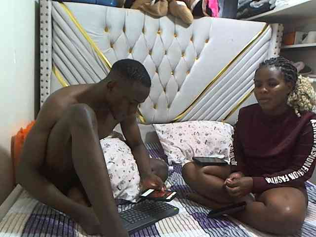 Cutypussy-beastycocky webcam