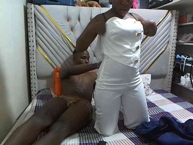 Cutypussy-beastycocky webcam