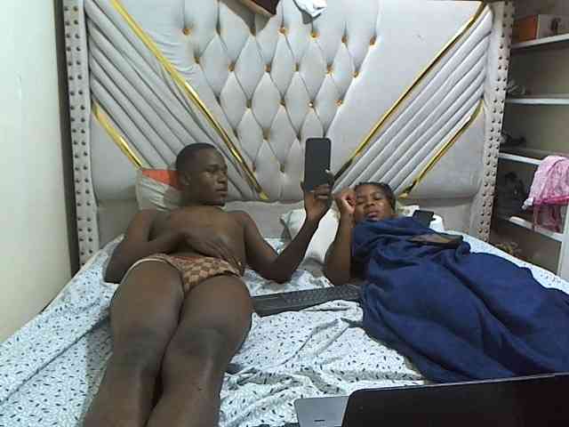 Cutypussy-beastycocky webcam