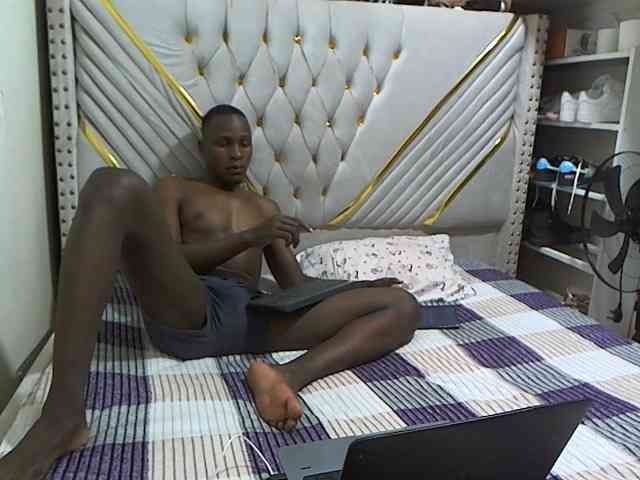 Cutypussy-beastycocky webcam