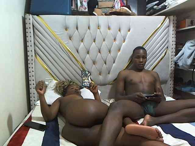 Cutypussy-beastycocky webcam