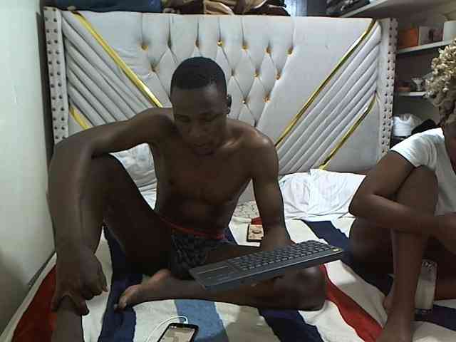 Cutypussy-beastycocky webcam