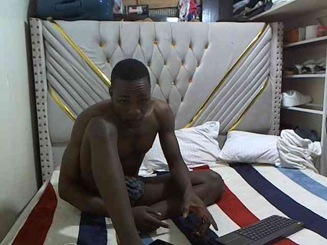 Cutypussy-beastycocky webcam