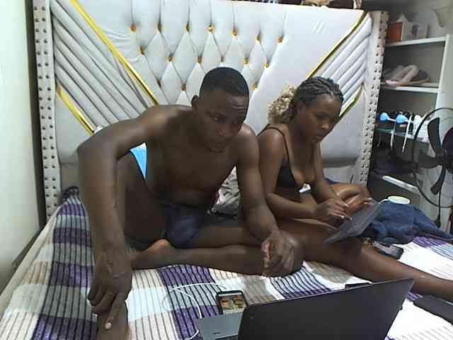 Cutypussy-beastycocky webcam