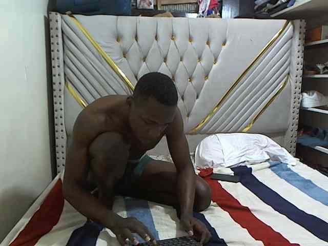 Cutypussy-beastycocky webcam