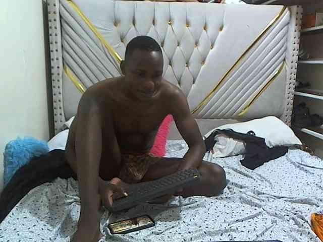 Cutypussy-beastycocky webcam