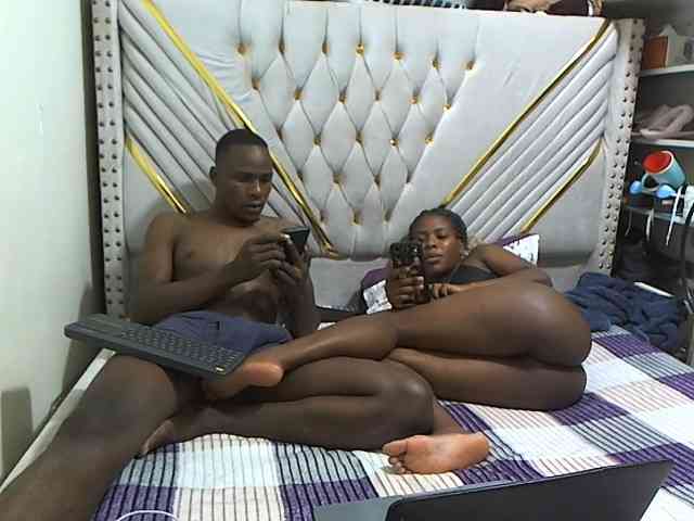 Cutypussy-beastycocky webcam