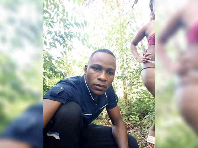 Cutypussy-beastycocky webcam