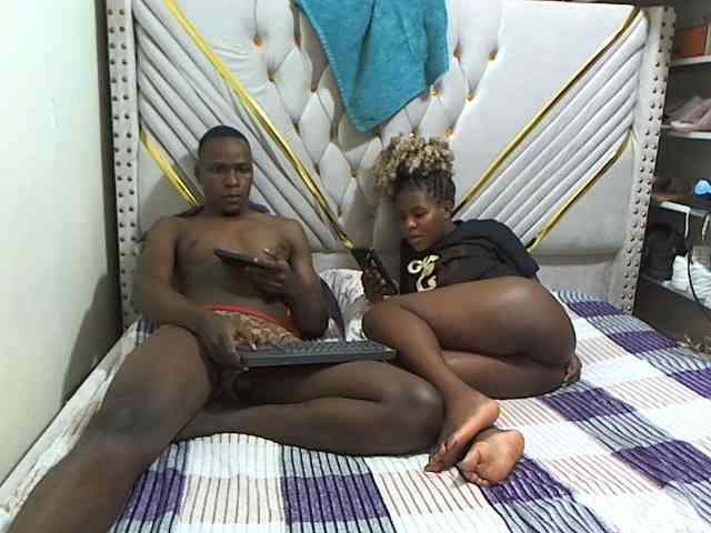 Cutypussy-beastycocky webcam