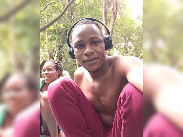 Cutypussy-beastycocky webcam