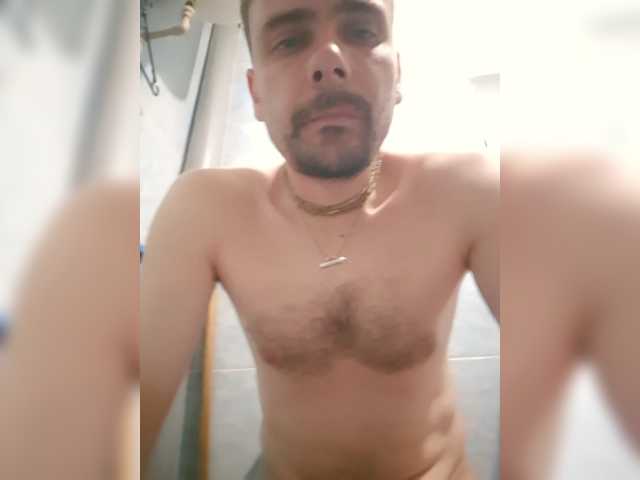 Gregorywhite15cm