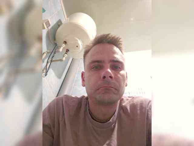 Gregorywhite15cm