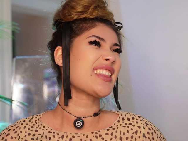 BettyVelvet live cam on BongaCams