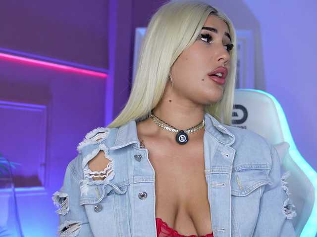 BettyVelvet live cam on BongaCams