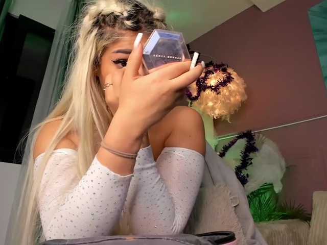 BettyVelvet live cam on BongaCams