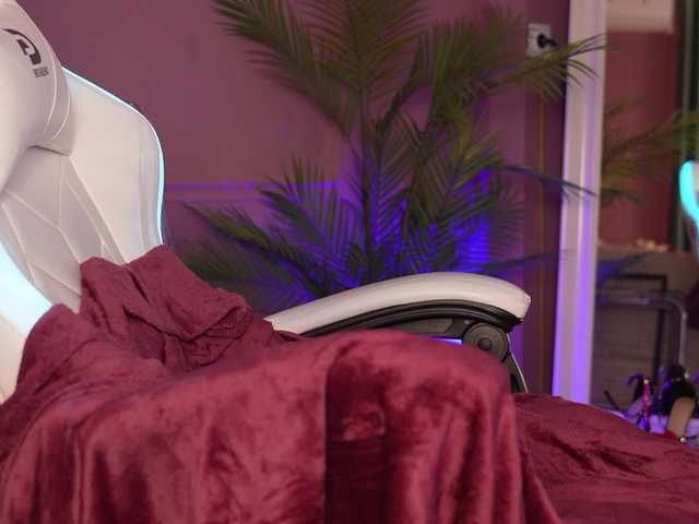 BettyVelvet live cam on BongaCams