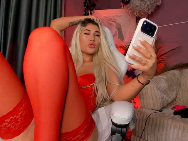 BettyVelvet live cam on BongaCams