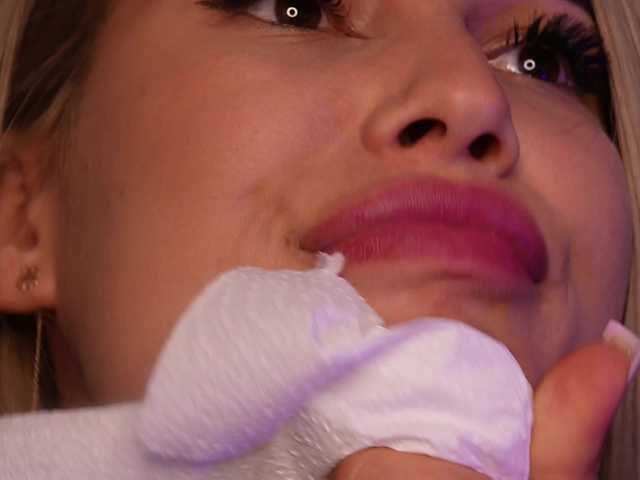 BettyVelvet live cam on BongaCams